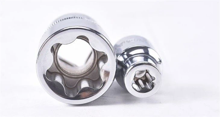 Socket